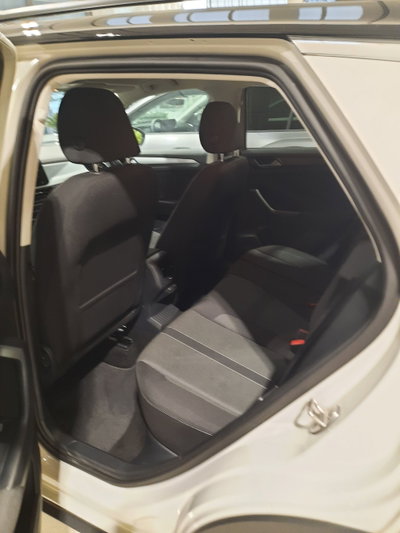 Volkswagen T-Roc 1.0 tsi Sport 115cv (6)
