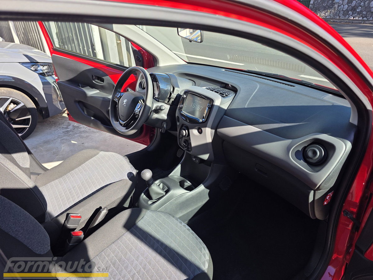 Peugeot 108 72 3 porte Active (10)