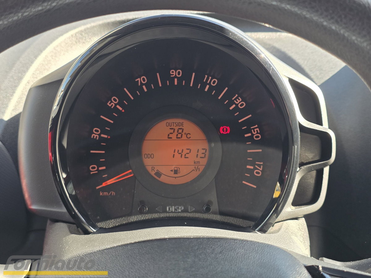 Peugeot 108 72 3 porte Active (12)