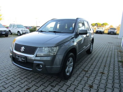 Suzuki Grand Vitara 1.9 DDiS 5 porte Crossover (2)