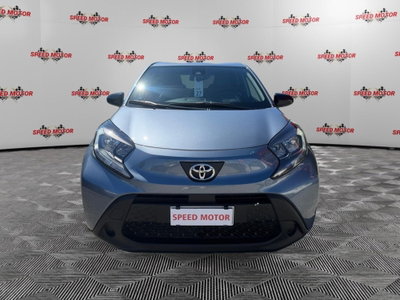 Toyota Aygo X 1.0 VVT-i 72 CV 5p. Undercover S-CVT (2)