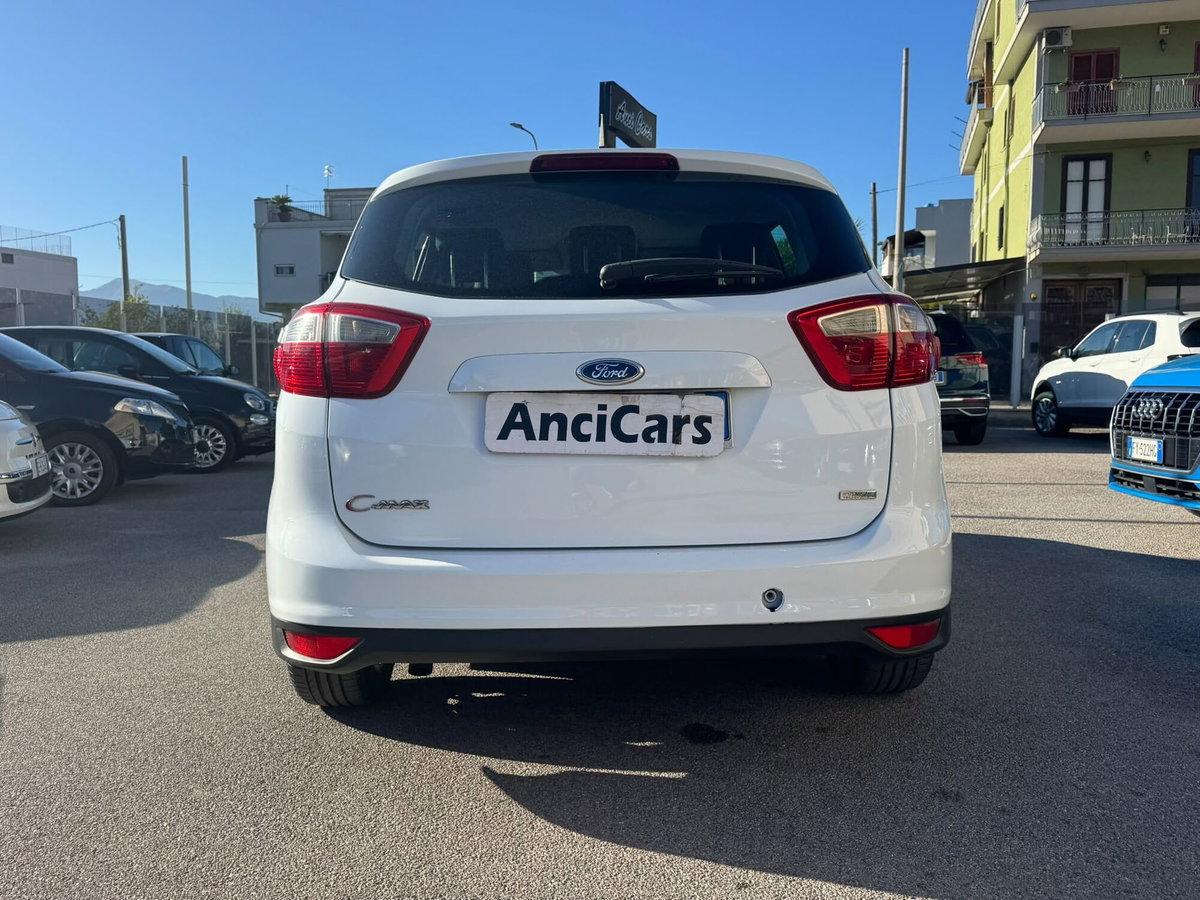 Ford C-Max 1.6 TDCi 115CV Titanium (15)
