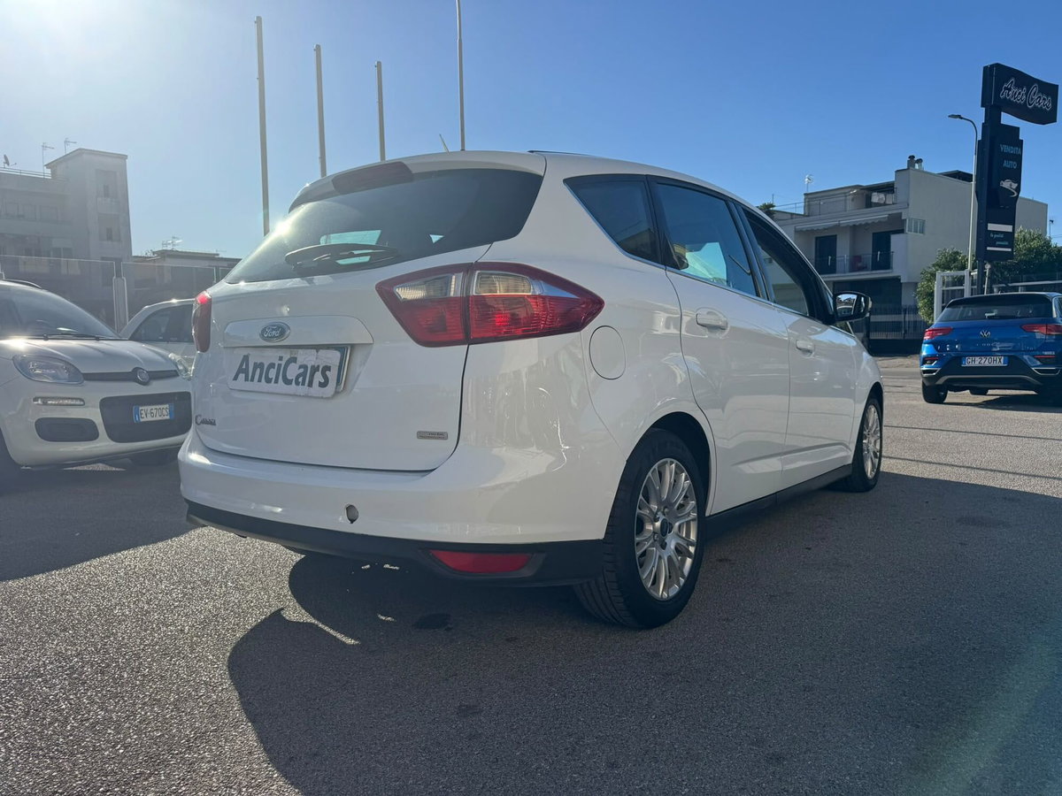 Ford C-Max 1.6 TDCi 115CV Titanium (16)