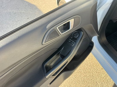 Ford Fiesta 1.0 80CV 5 porte (4)