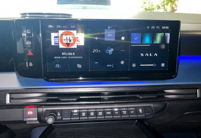 Lancia Ypsilon 1.2 mhev Edizione Limitata Cassina e-dct (15)