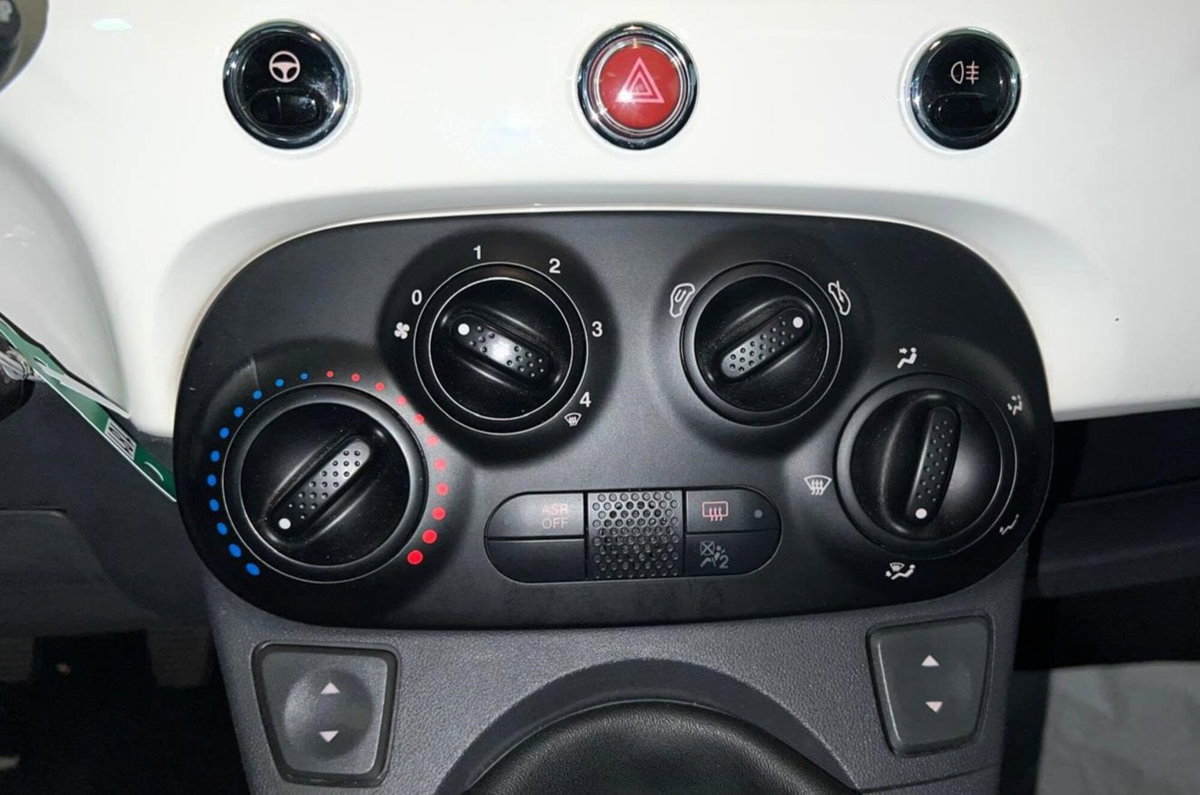 Fiat 500 1.2 Lounge (13)