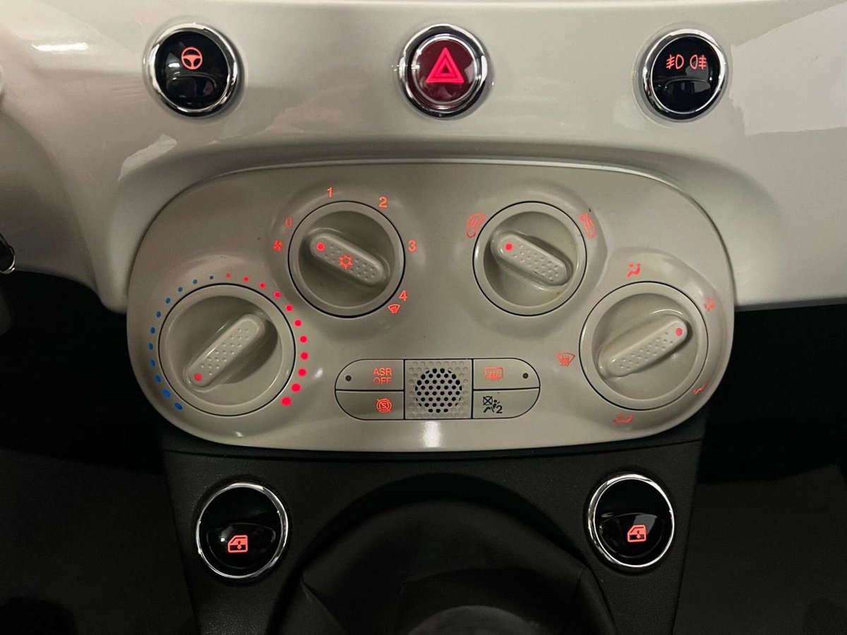 Fiat 500 1.0 Hybrid Red (14)