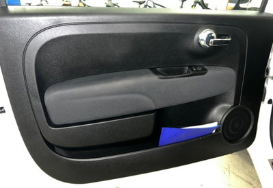 Fiat 500 1.0 Hybrid Red (8)