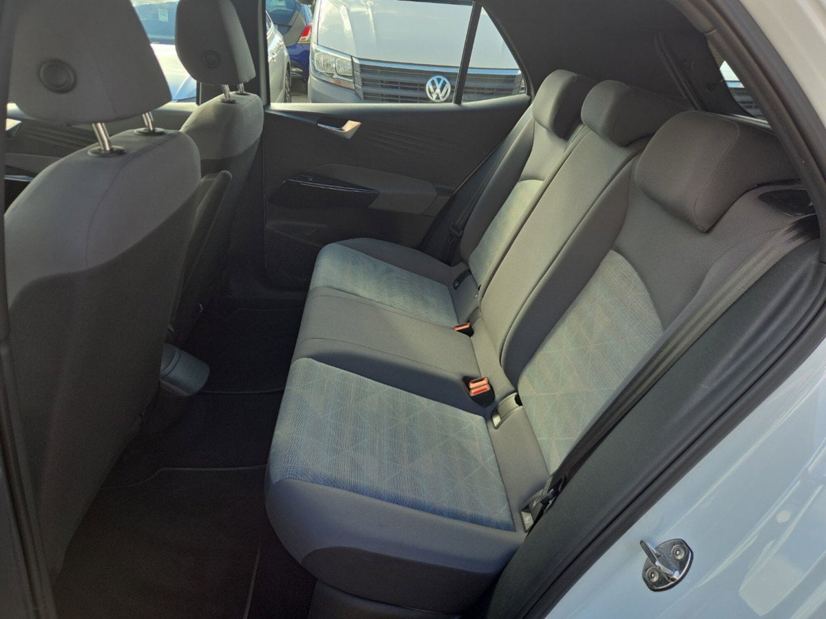 Volkswagen ID.3 Pro Performance (9)