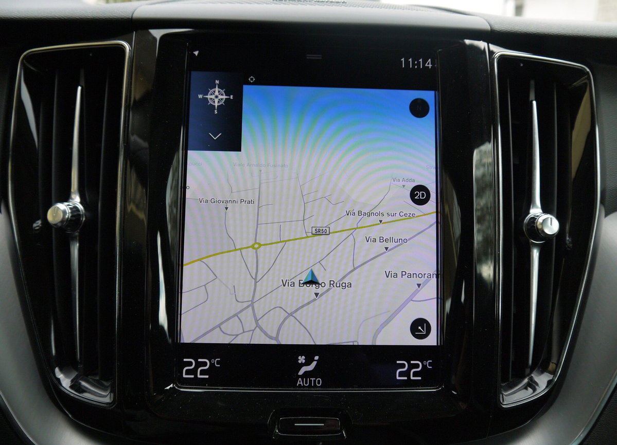 Volvo XC60 D4 Geartronic Momentum Pro (19)