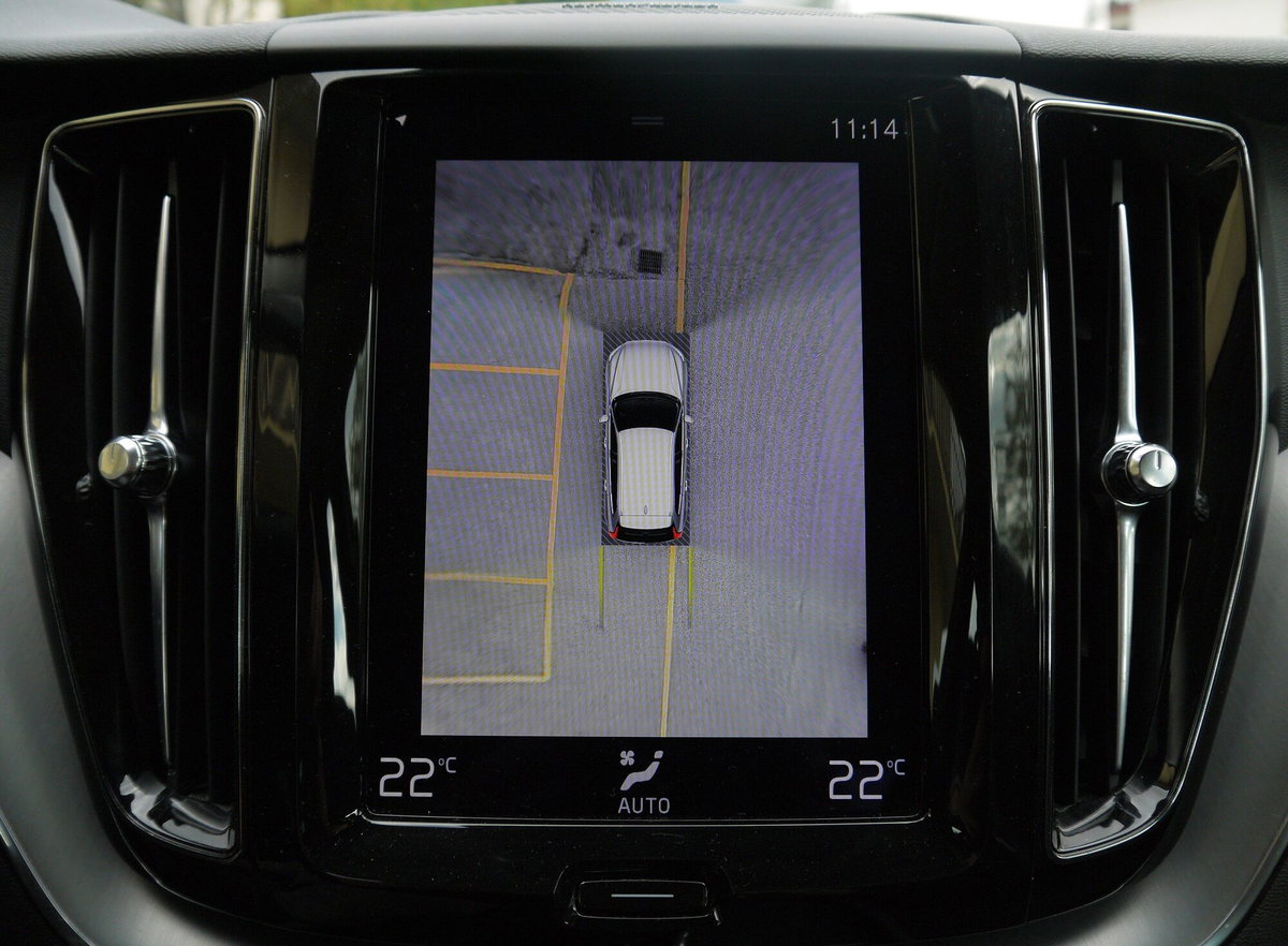 Volvo XC60 D4 Geartronic Momentum Pro (20)