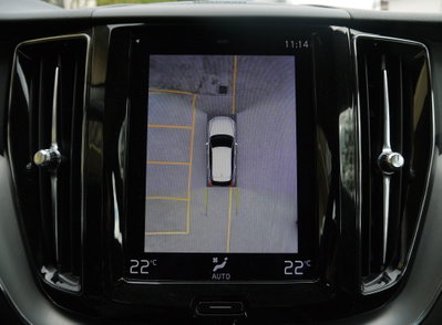 Volvo XC60 D4 Geartronic Momentum Pro (20)