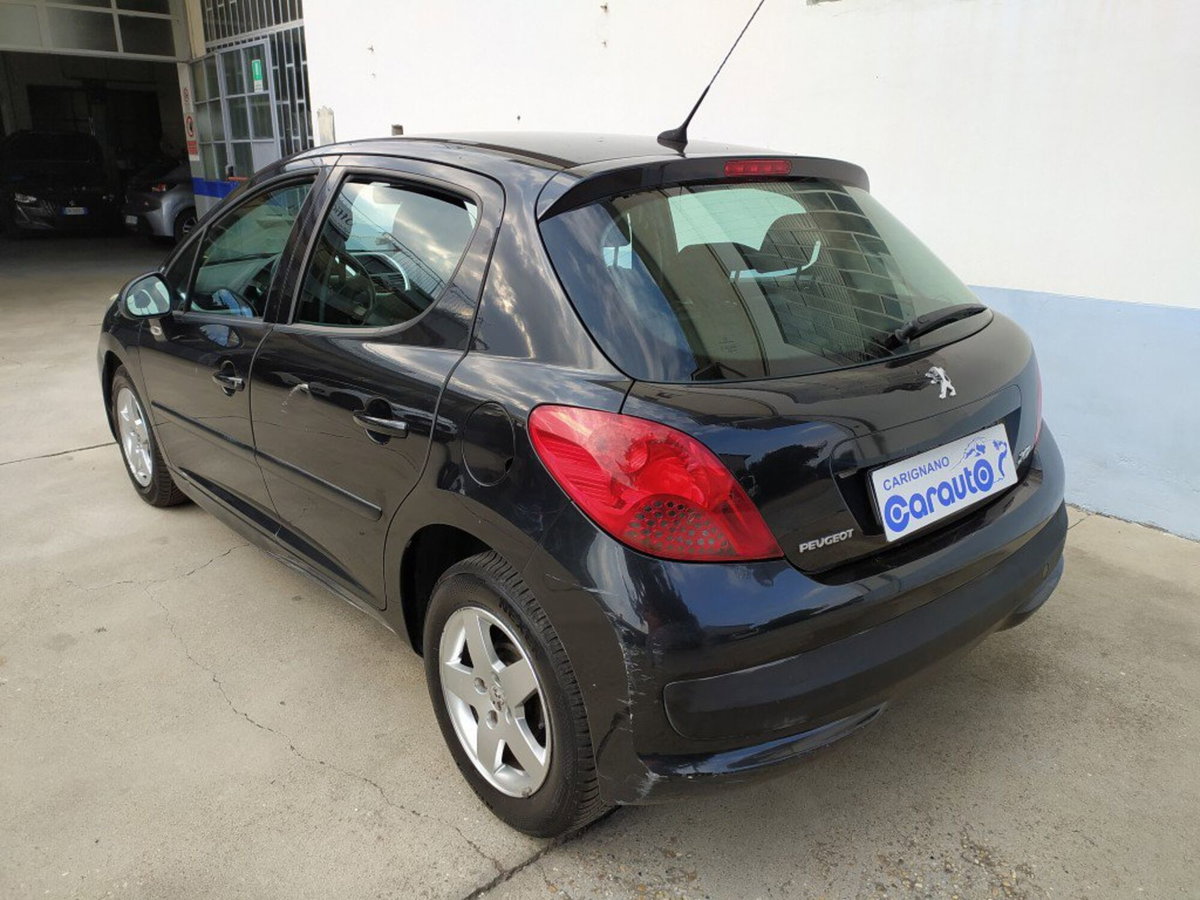 Peugeot 207 VTi 95CV 5p. Energie (5)