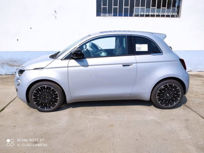 Fiat 500 1.0 hybrid Icon (3)
