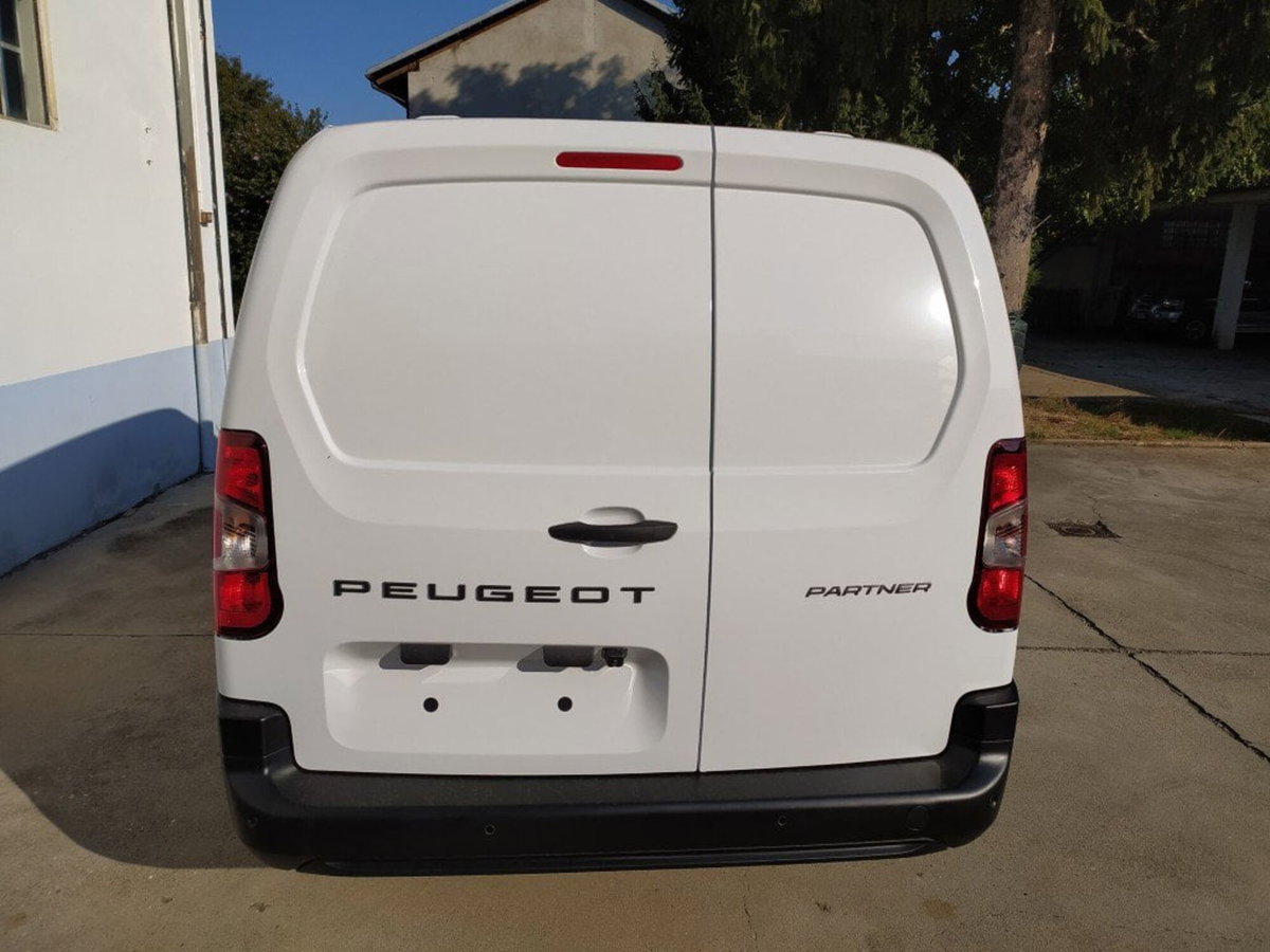 Peugeot Partner Furgone XL 1.5 diesel 100cv S&S (10)