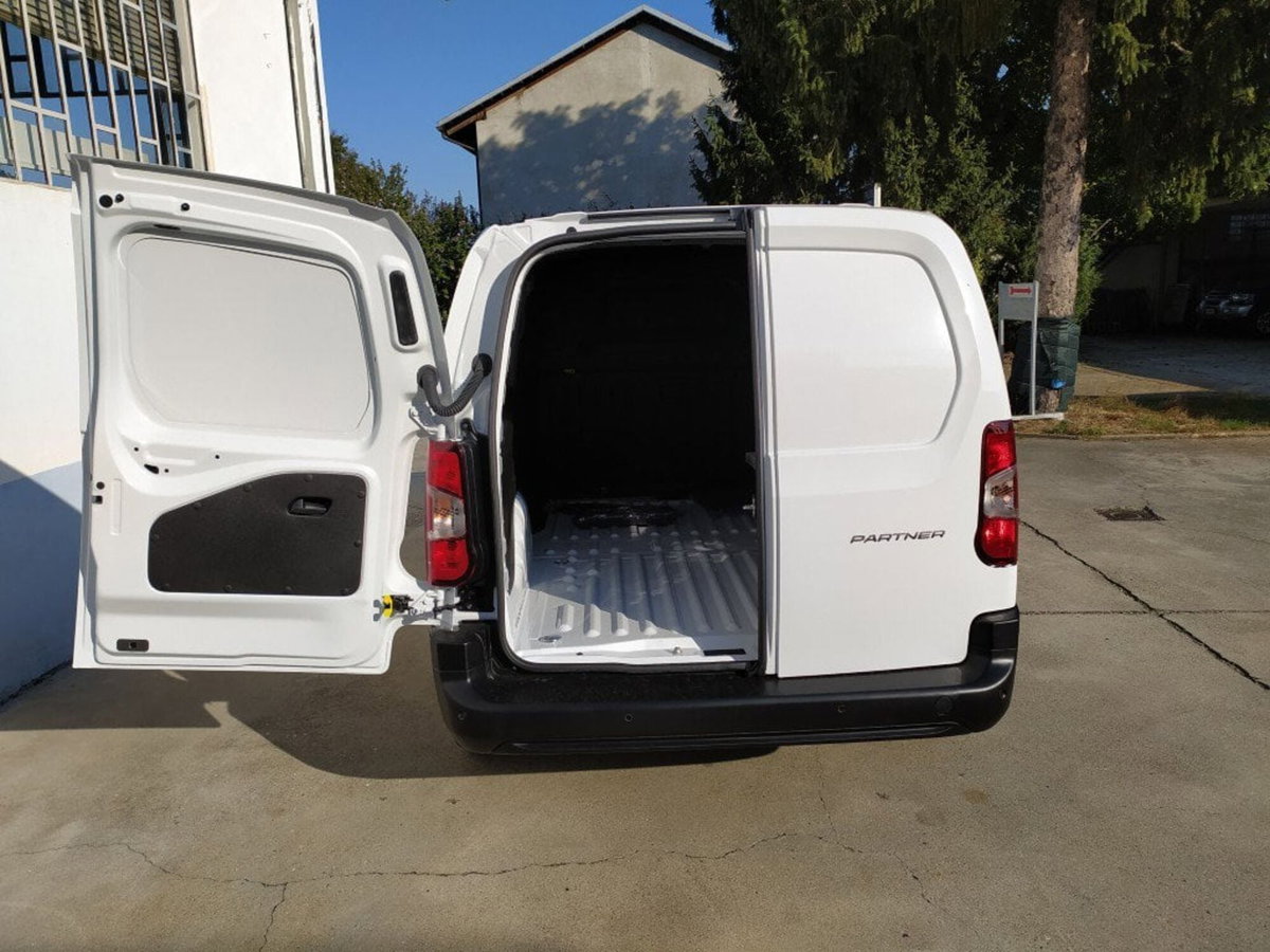 Peugeot Partner Furgone XL 1.5 diesel 100cv S&S (11)