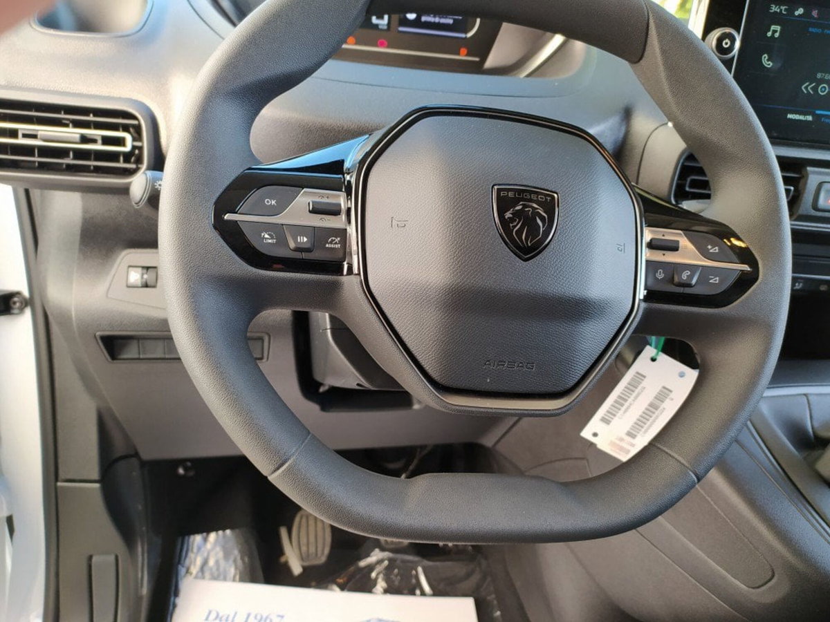 Peugeot Partner Furgone XL 1.5 diesel 100cv S&S (18)