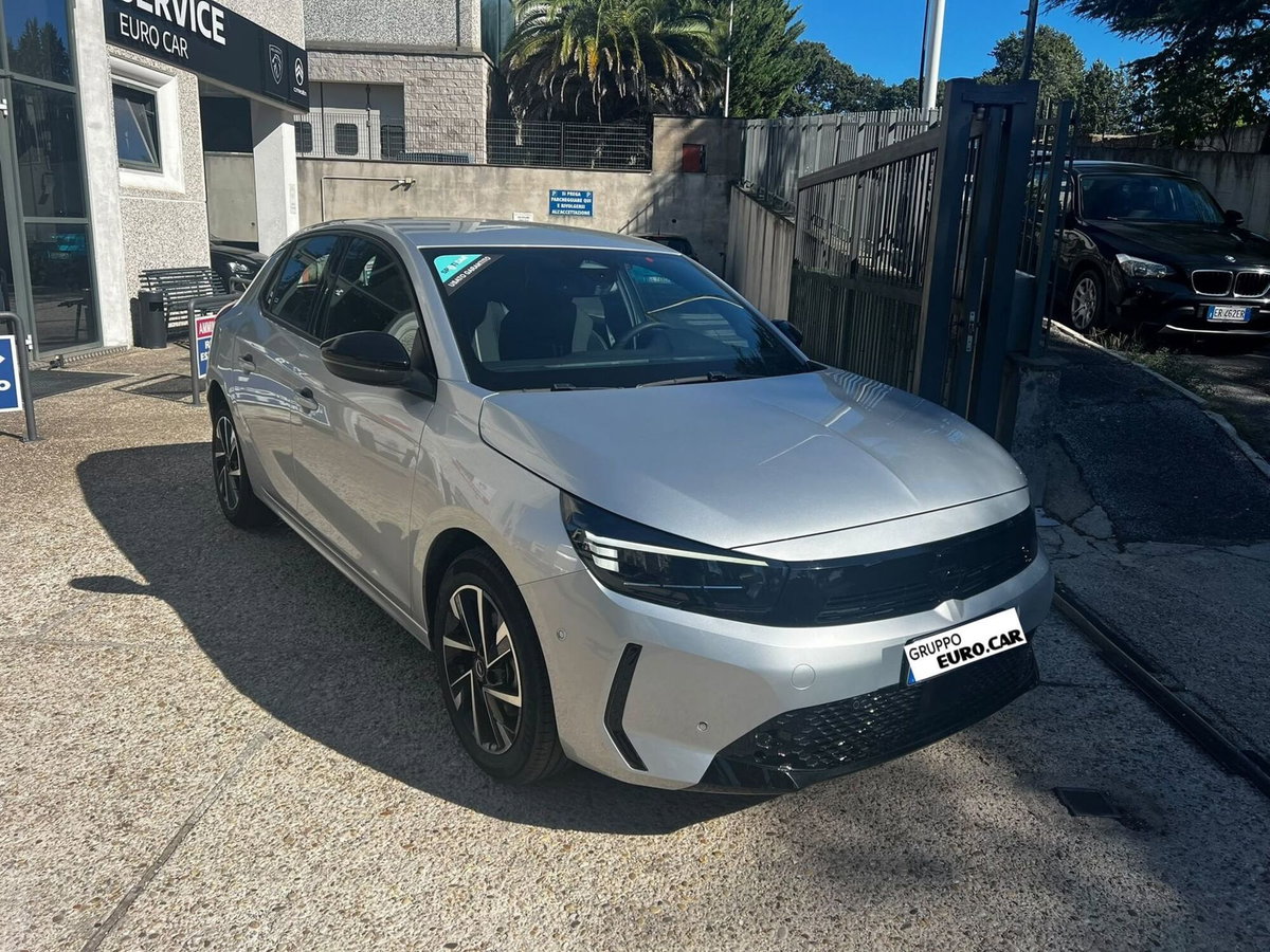 Opel Corsa 1.2 100 CV GS Line (2)