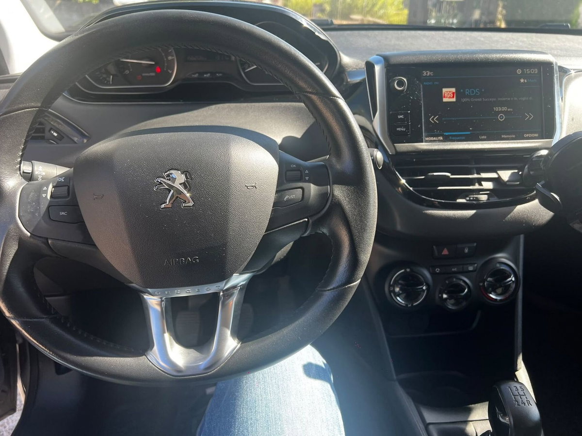 Peugeot 208 82 Stop&Start 5 porte Allure (13)