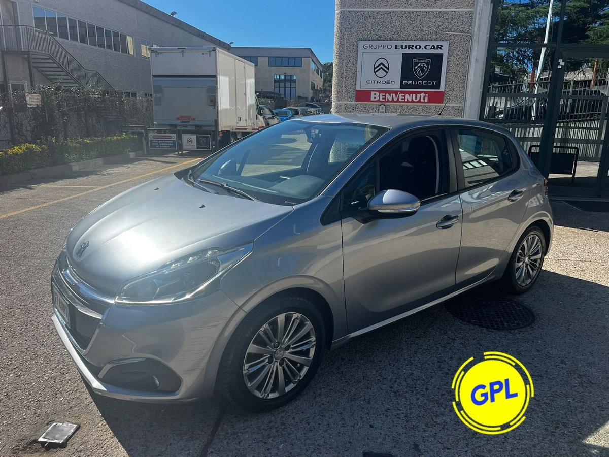 Peugeot 208 82 Stop&Start 5 porte Allure (2)
