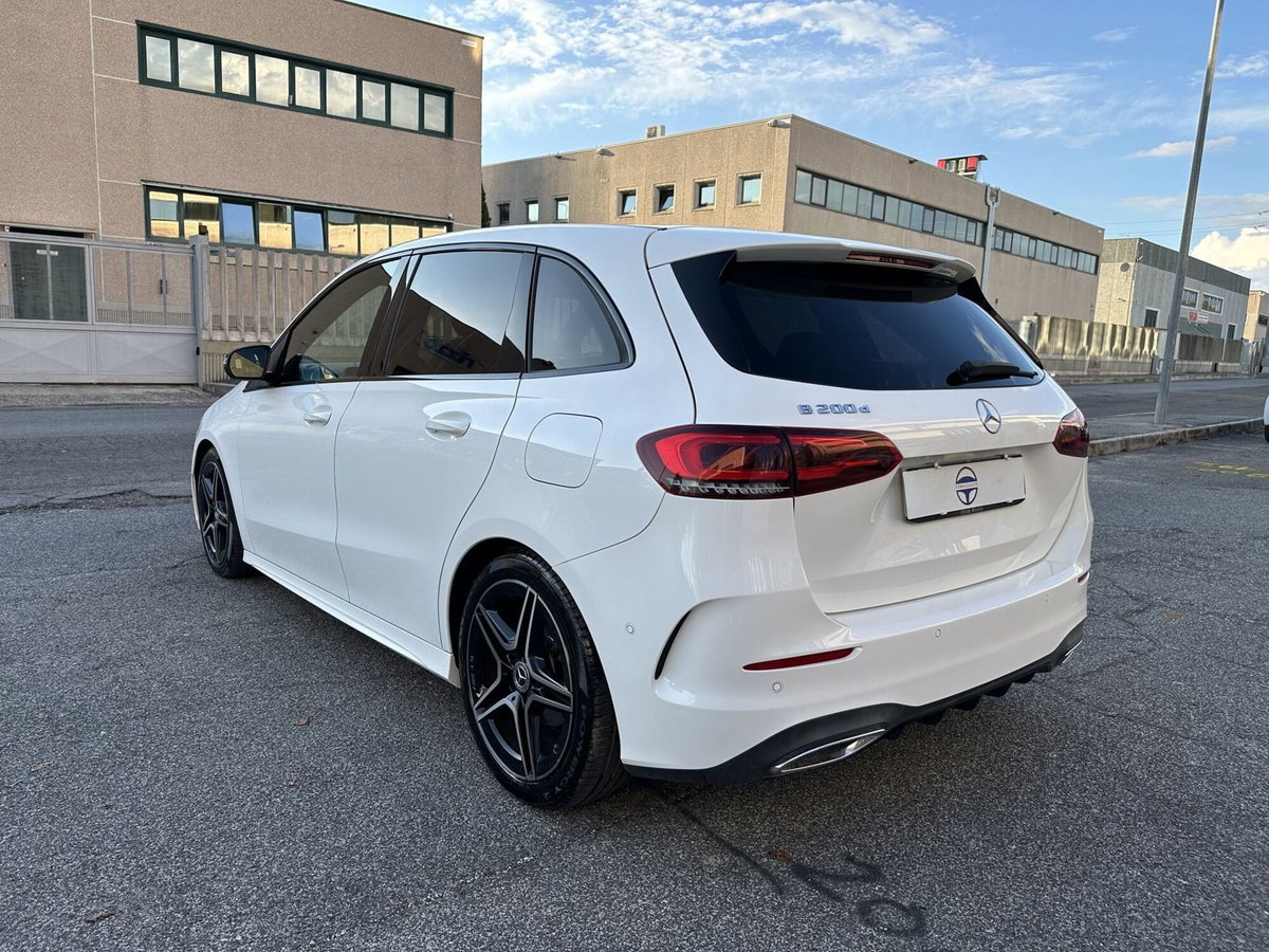 Mercedes-Benz Classe B 200 d Automatic Premium (4)