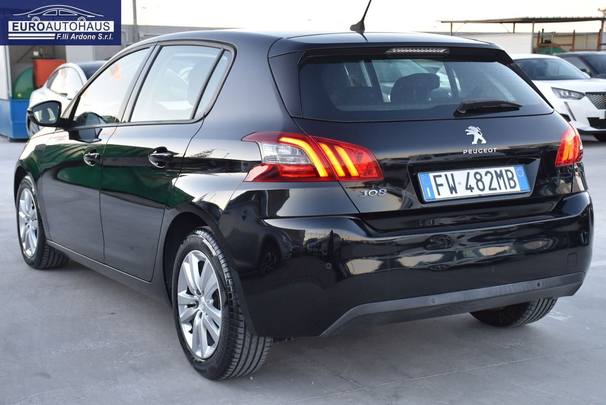 Peugeot 308 BlueHDi 130 S&S Business (6)