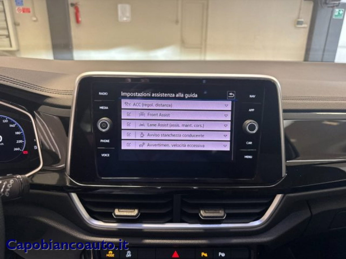 Volkswagen T-Roc 1.0 tsi Sport 115cv (19)