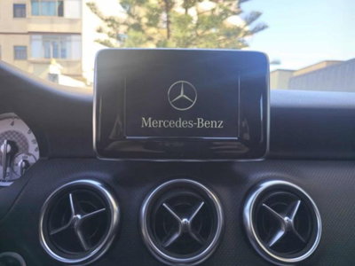 Mercedes-Benz Classe A 180 CDI BlueEFFICIENCY Automatic Sport (9)
