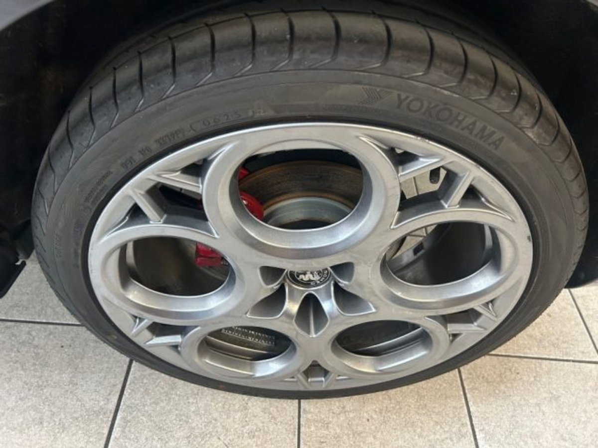 Alfa Romeo Tonale Tonale 1.5 130 CV MHEV TCT7 Edizione Speciale (15)
