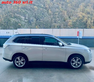 Mitsubishi Outlander 2.2 DI-D 4WD Instyle 7p. (4)