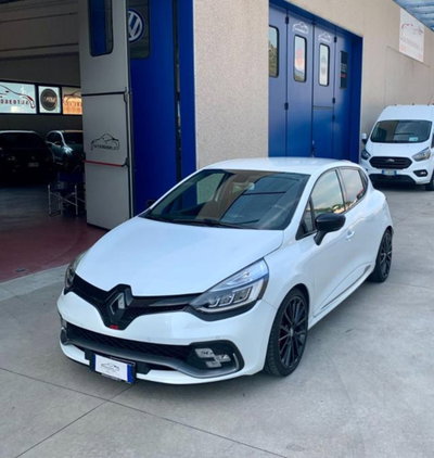 Renault Clio TCe 200CV EDC Start&Stop 5 porte Energy R.S. (13)