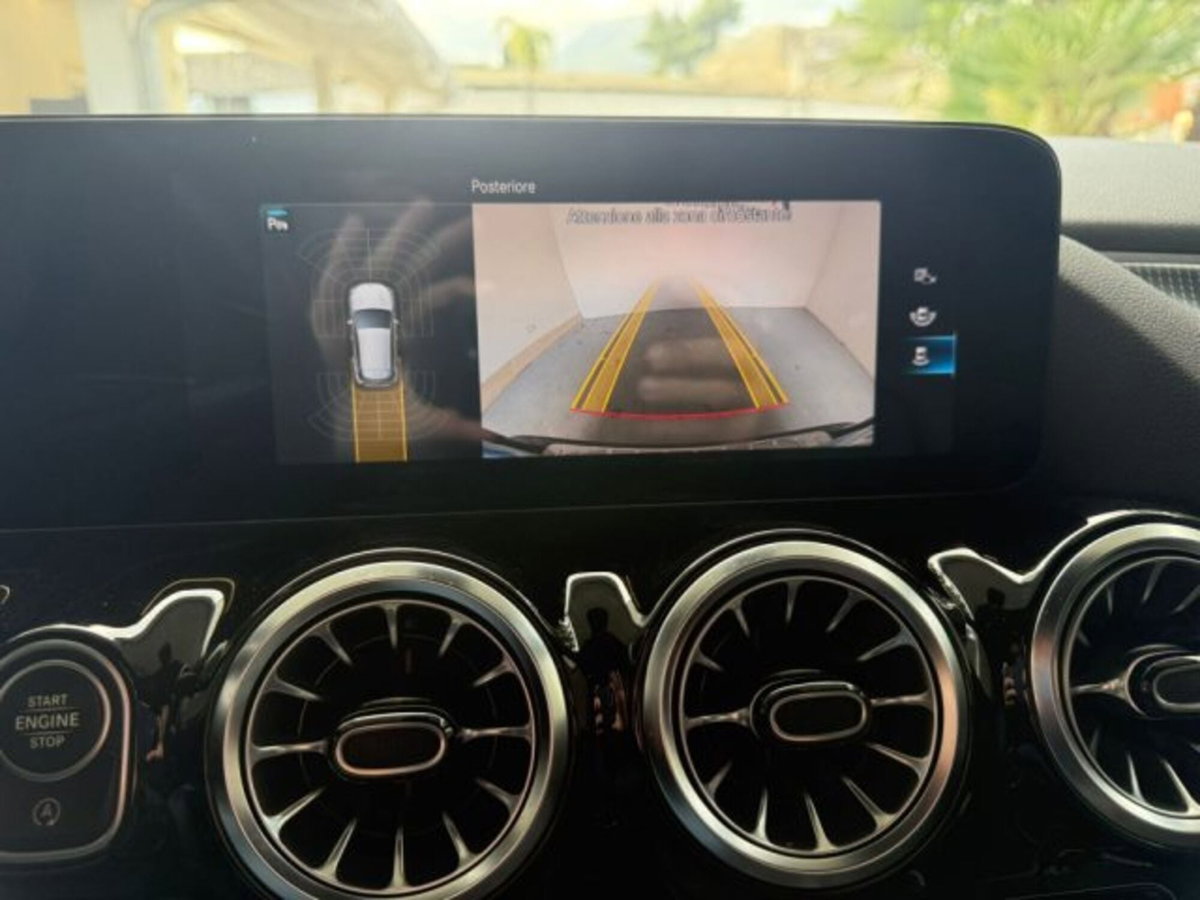 Mercedes-Benz GLA SUV 200 d Automatic 4Matic Sport Plus (16)
