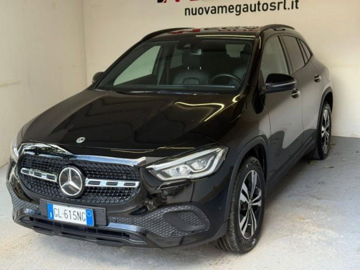 Mercedes-Benz GLA SUV 200 d Automatic 4Matic Sport Plus (3)