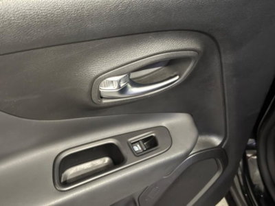 Jeep Renegade 1.6 Mjt 130 CV Limited (15)