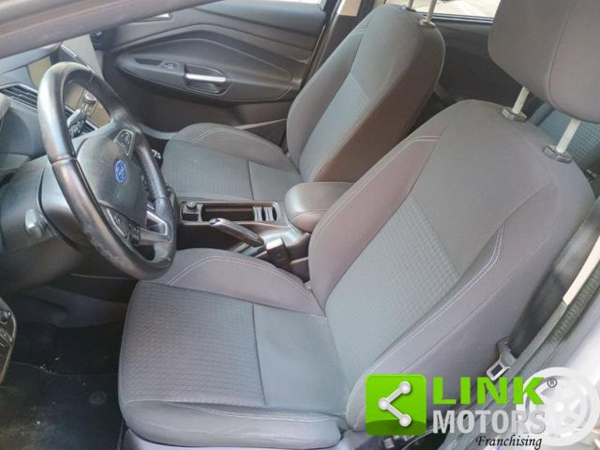 Ford C-Max 1.5 TDCi 120CV Start&Stop Business N1 (10)