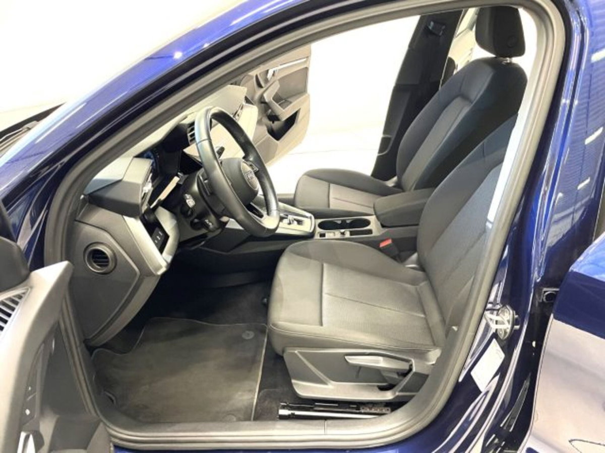 Audi A3 Sportback 30 TDI S tronic Business Advanced (6)