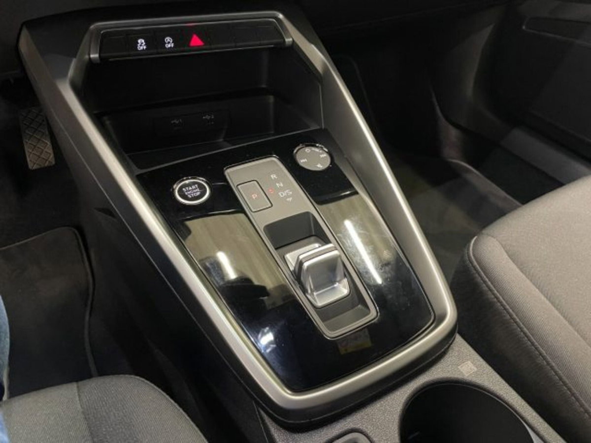 Audi A3 Sportback 30 TDI S tronic Business Advanced (8)