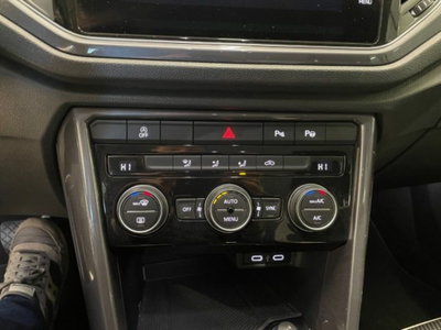 Volkswagen T-Roc 2.0 tdi R-Line 4motion 150cv dsg (13)