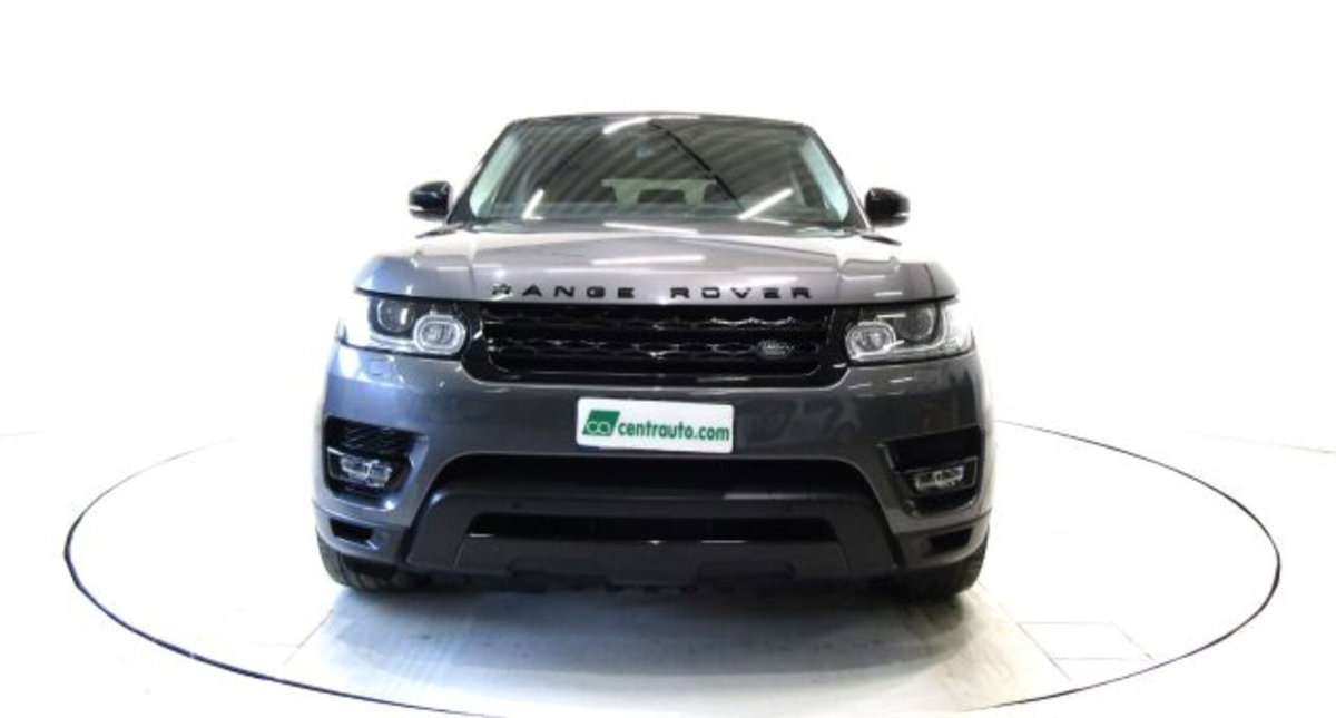Land Rover Range Rover Sport 3.0 TDV6 HSE (2)