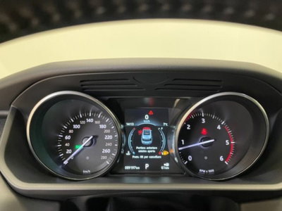 Land Rover Range Rover Sport 3.0 TDV6 HSE (5)