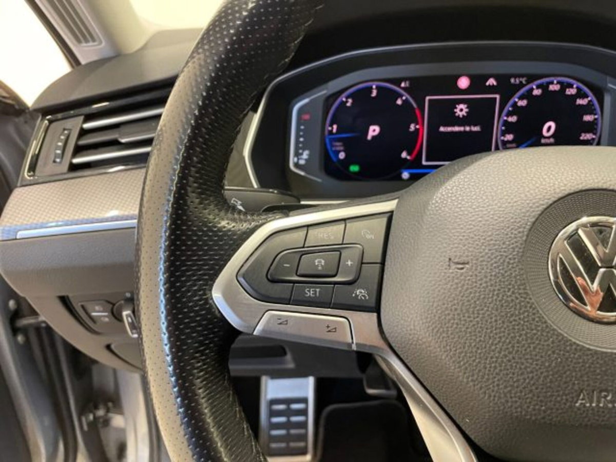 Volkswagen Passat Variant Alltrack 2.0 TDI 190 CV 4MOTION DSG BMT (17)