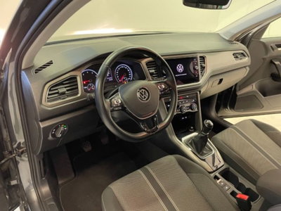 Volkswagen T-Roc 1.0 tsi Sport (15)