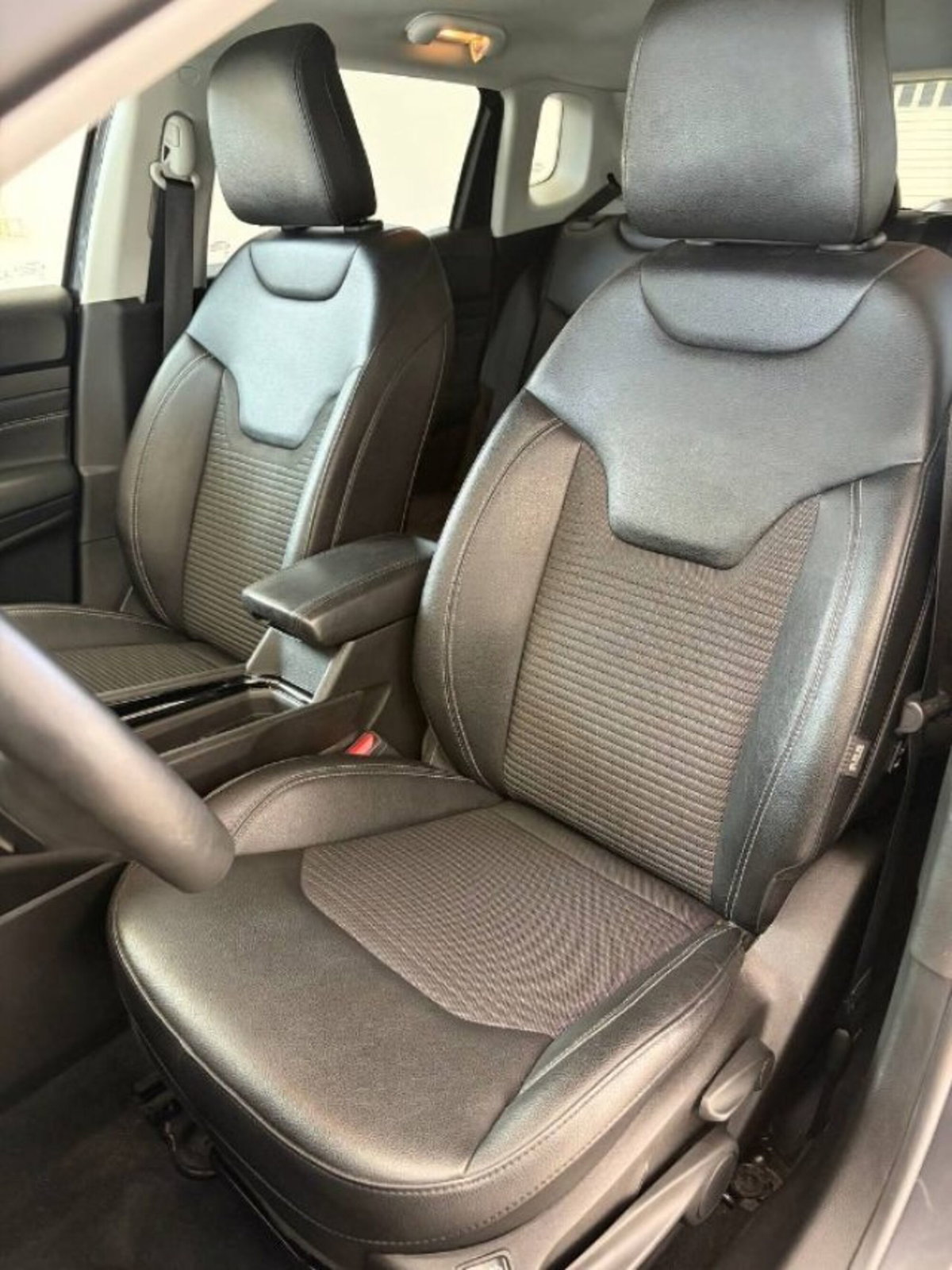 Jeep Compass 1.6 Multijet II 2WD Limited (11)