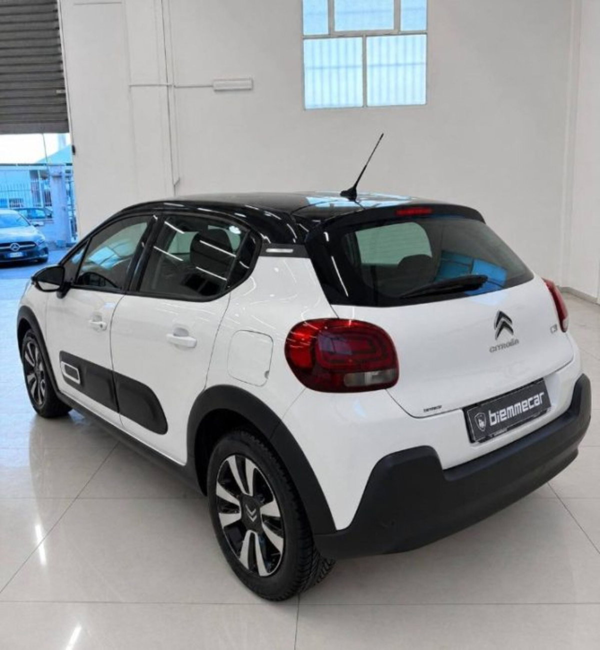 Citroen C3 PureTech 83 S&S Shine (4)