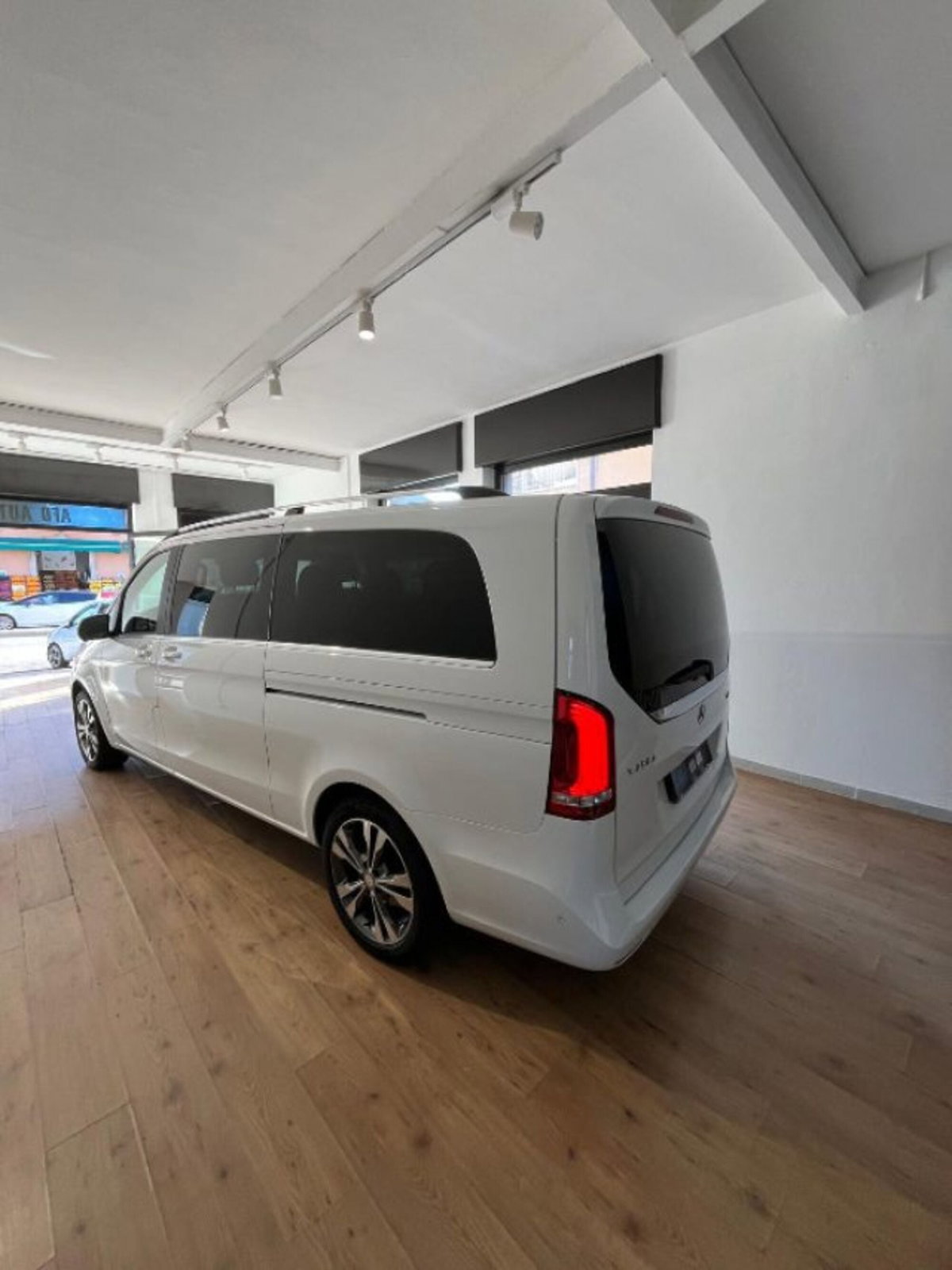 Mercedes-Benz Classe V 250 d Automatic 4Matic Premium Extralong (3)