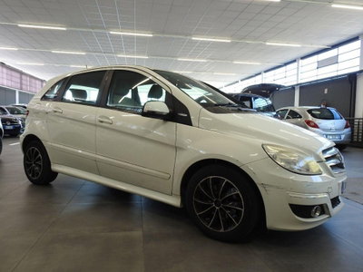 Mercedes-Benz Classe B 170 NGT BlueEFFICIENCY Chrome