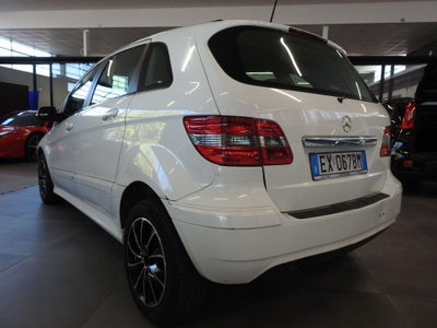 Mercedes-Benz Classe B 170 NGT BlueEFFICIENCY Chrome (5)