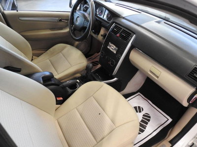 Mercedes-Benz Classe B 170 NGT BlueEFFICIENCY Chrome (8)