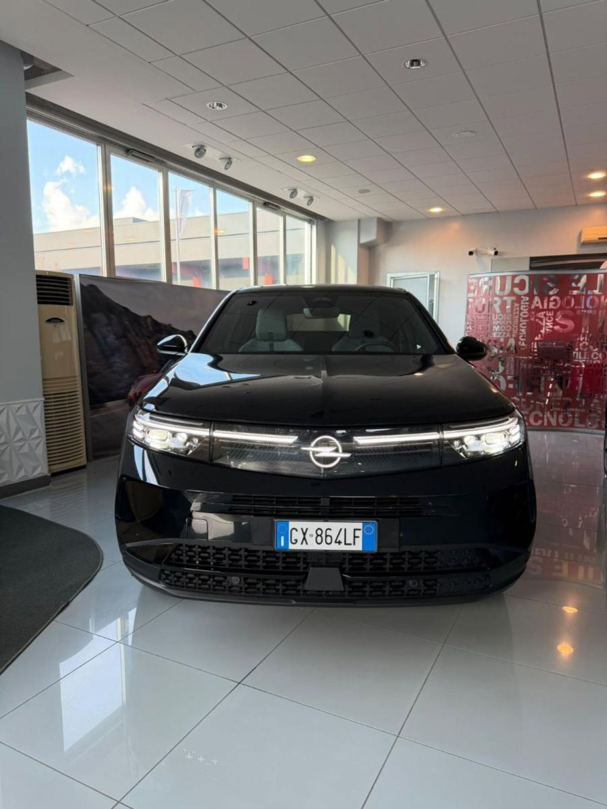 Opel Grandland 1.2 GS s&s 130cv (3)