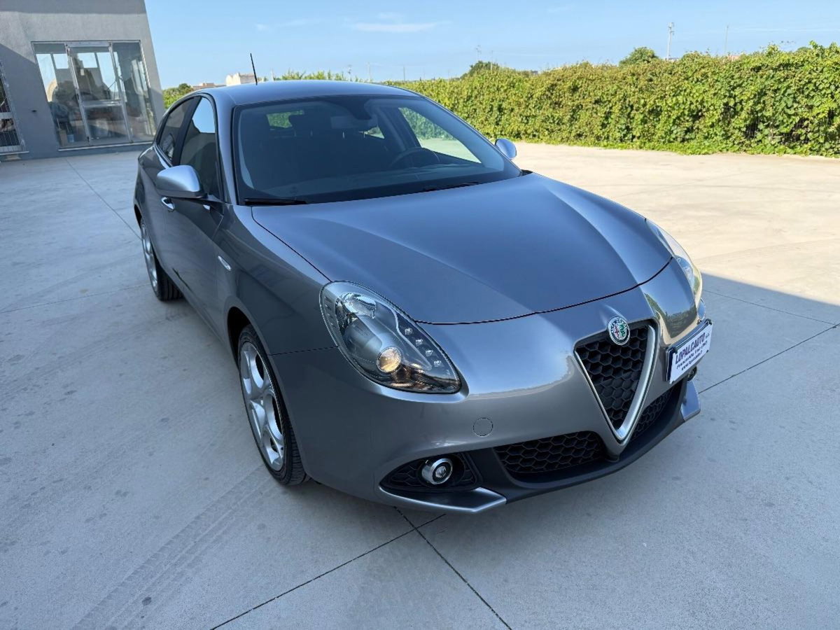 Alfa Romeo Giulietta 1.6 JTDm Super 120cv (4)